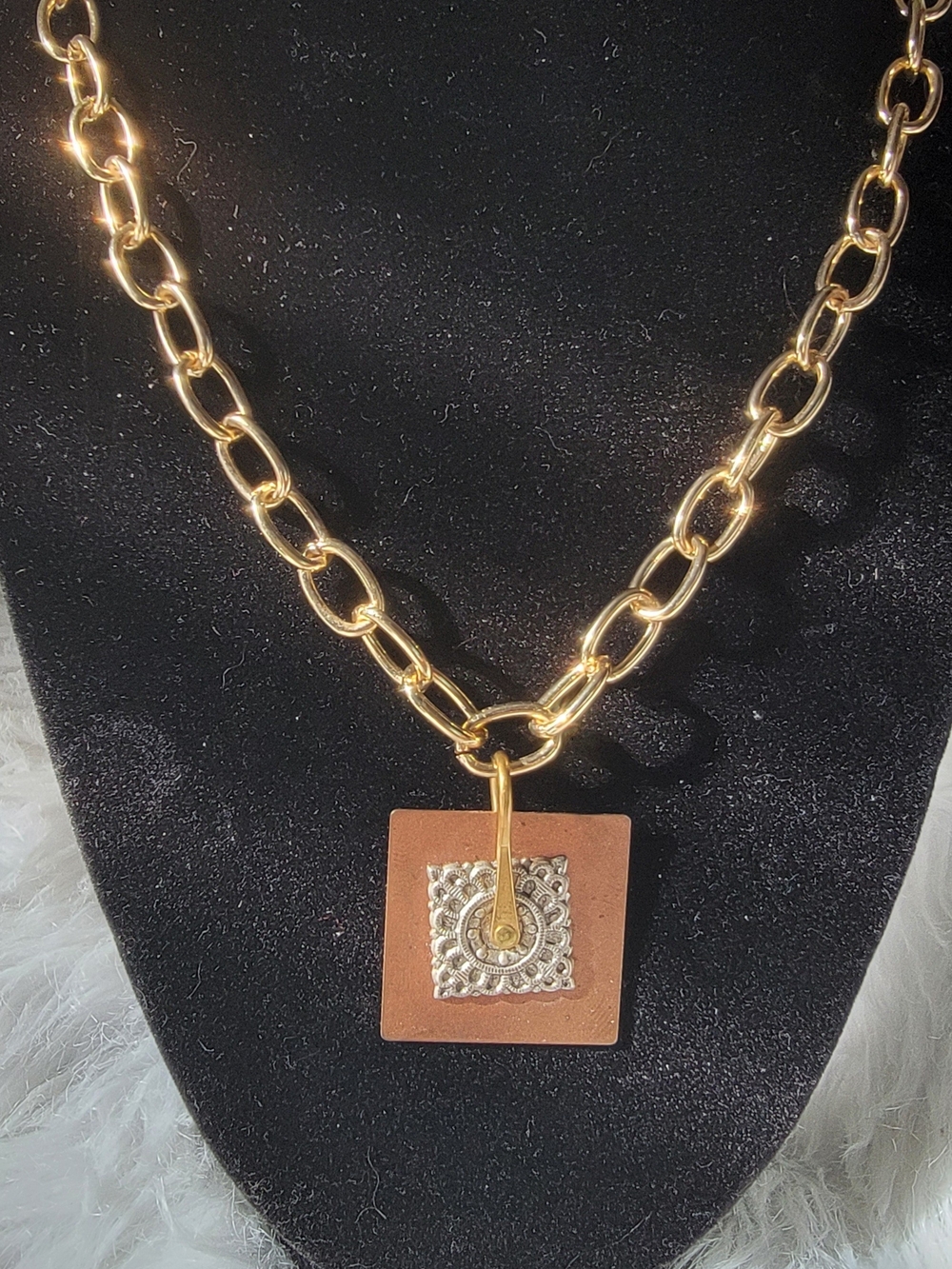 New Handmade Gold Chain Necklace with Copper And Metal Modern Square Pendant
